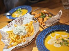 -MR.ROCKY洛奇先生·西餐&酒吧(琶醍店)