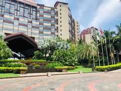 -三亚湾海居铂尔曼度假酒店