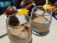 -星河吉酒店-BOND大堂吧·咖啡·简餐