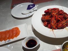 -四海一家自助餐(益田假日广场店)