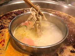 -周幺妹重庆老火锅(银泰城总店)