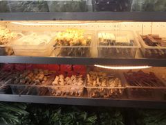 -万记麻辣烫国展总店