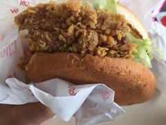 -麦当劳(国际社区店)