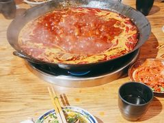 -周幺妹重庆老火锅(银泰城总店)