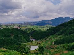 -乌石村