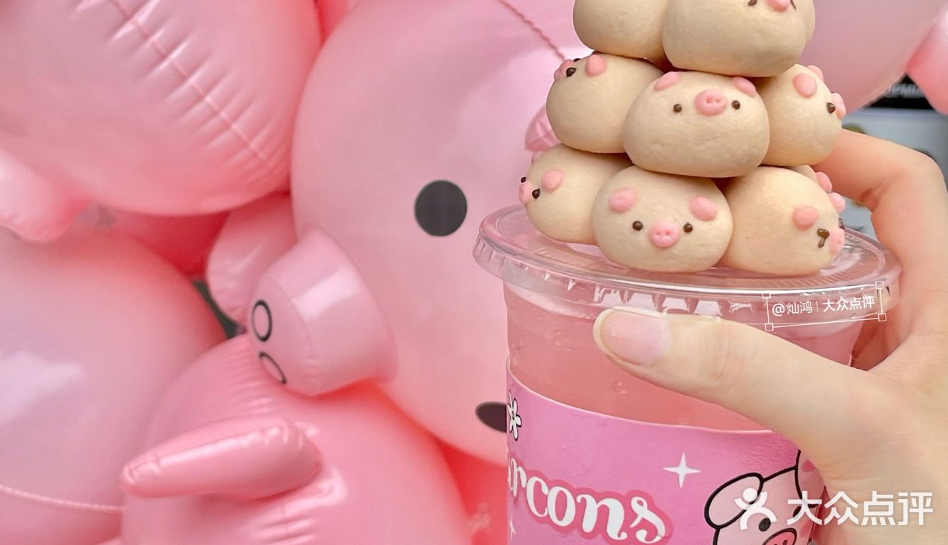 广州首家 🐷🐷 蛋糕！！猪猪塔主题下午茶～
