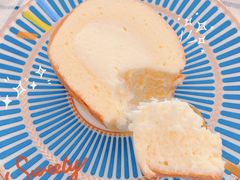 -红宝石·鲜奶小方·海派西点房(万航店)