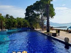 -亚龙湾亚泰商业街