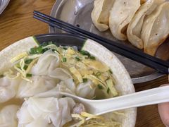 -黄阿姨锅贴大王(万航渡路店)