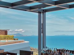 -瑰丽酒店·海吧·天际下午茶·现场DJ·天台酒吧