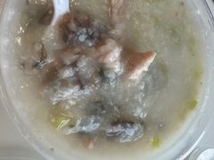 皮蛋瘦肉粥-西关明记肠粉(荔枝湾店)