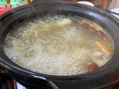 -花苑美食横琴生蚝火锅(拱北粤华路店)