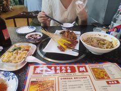 -老何太太鹤岗小串·团建聚餐(龙华店)