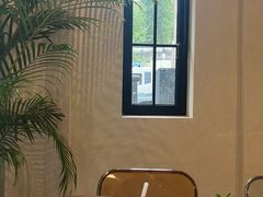 -Fridi Patisserie Cafe