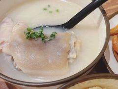 老妈蹄花-谭师爷龙抄手(白下路店)