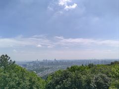 -灵岩山风景区