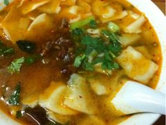 iphone_upload_pic-明记汤揪片子炒面(红山市场特色美食街店)