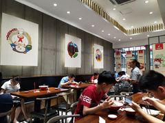 大堂-牛吃草牛肉面(翠柏路店)