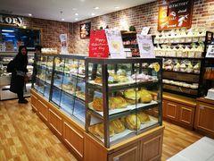 面包甜点陈列柜-面包工房(天河城店)