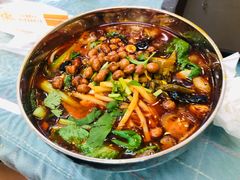 -红鼻子桂林米粉(金唐新光界店)