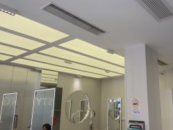 -PE SALON
