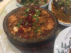 -八大碗·地道东北菜(东陵西路店)