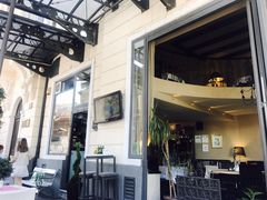 -Casa Nova