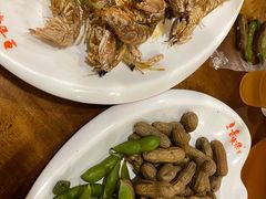 -老东镇啤酒屋海鲜加工·蒸汽海鲜·海鲜烧烤(台东店)