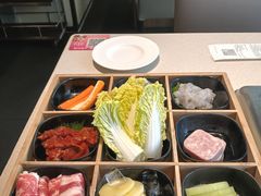 -海底捞火锅鲜切牛肉主题店(长寿路店)