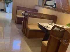 -赶海部落海鲜城(海阳路店)