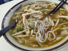 -龙记桂林米粉(财满街店)