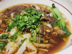 泡椒鸡杂米粉-呷佬·长沙手工米粉(金沙江路店)