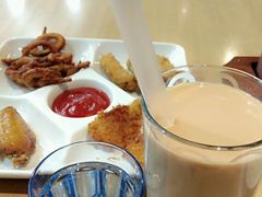 Q爆黑糯米奶茶-必胜客(百联又一城店)