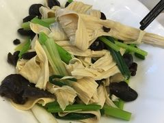 捞腐竹-客家汇·客家传承菜(水库店)