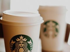 双杯热红丝绒雪酪茶拿铁-星巴克(虹口龙之梦办公楼店)