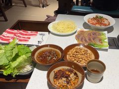 -贵府酸汤牛肉火锅·贵州老字号(飞山街店)