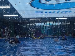 -Swim斯卫姆国际儿童游泳中心(红博中央公园店)