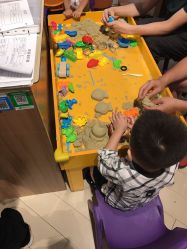 -菠萝树益智玩具体验馆(玖伍文化城店)