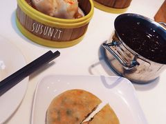 -圣河湾虾饺美食(站前店)