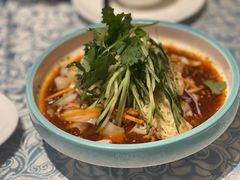 石河子凉皮-巴扎美食·新疆菜·西域歌舞表演餐厅(新疆大厦店)