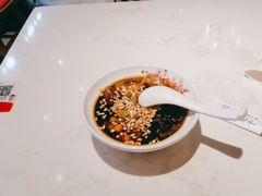 冰粉-渝是乎酸菜鱼·川渝小炒(新世界百货望京店)