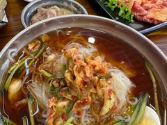 -韩风烤牛肉冷面店