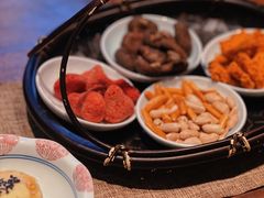 -梅间堂茶馆(绿地缤纷城店)