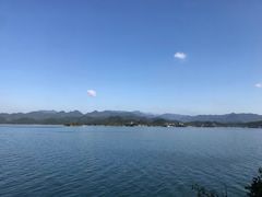 -千岛湖忆湖度假酒店(中心湖景区店)