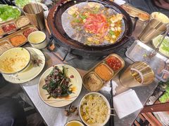 -老渔家·白族·石板烧·野生菌火锅(古城中心店)