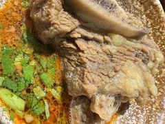 -顶顶汤火牛排火锅·经典铜锅涮肉