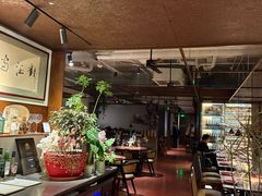 -肆海小川菜酒馆Wine Bistro (青年路店)