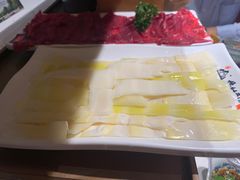 -牛村来人潮汕牛肉火锅(西单店)