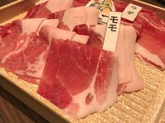 -我那覇豚肉店(カフーナ旭橋店)