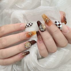 -晨·艺美甲美睫